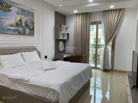Bán nhà 120m2 4 tầng. 5 phòng ngủ, có thang máy trung tâm Hải Châu gần trường học, siêu thị
