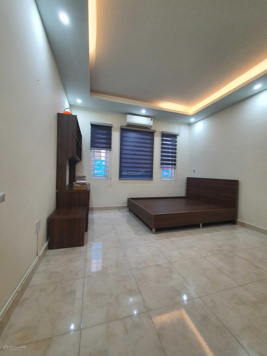 Chính chủ bán nhà 4 tầng Trung Lực, hướng Đông Tứ Trạch, ô tô đậu cửa, khu dân trí tốt. 4,2 tỷ