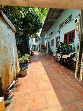 Bán dãy trọ, đất 282.95m2. Hẻm 5m đường Lê Văn Chí, P Linh Trung. Gần BV Đa Khoa Thủ Đức