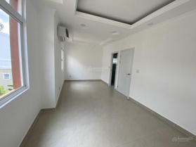 Môi giới độc quyền căn biệt thự liền kề Mỹ Giang 1B Phú Mỹ Hưng Quận 7