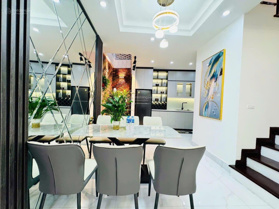 Phố vip Lê Trọng Tấn - nhà mới - đẹp miễn chê - ô tô đỗ cửa - 50m2 x 5 tầng mặt tiền 4m5