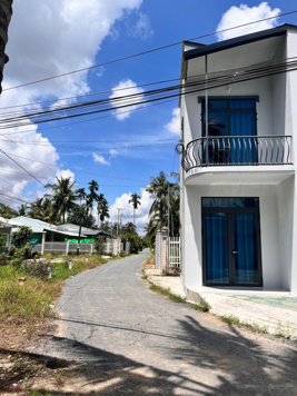 Chính chủ cần bán 1133m2 đất mặt tiền đường nhựa 27m hẻm 256 đường 30/4