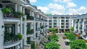 Giảm 2 tỷ bán gấp nhà ngang 7m giá tốt, khu đô thị Vạn Phúc City