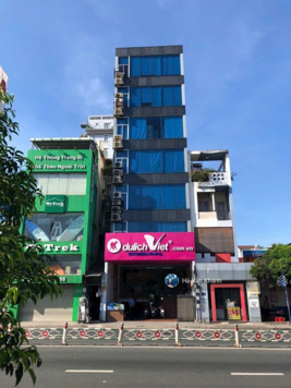 Bán nhà MT Đường Cộng Hòa - Hoàng Văn Thụ P.4 Q.Tân Bình DT: 5 x 23m 5 lầu HĐ 50tr giá bán 29,5 tỷ