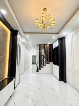 Phân lô Kim Đồng - ô tô tránh vài bước - thang máy - mới koong