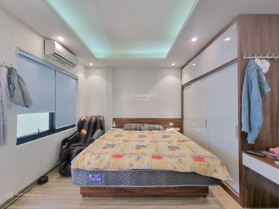 Trung tâm quận Thanh Xuân, Lô Góc, Ôtô đỗ cửa, nhà đẹp Ở ngay DT 52M giá 9,35 tỷ .