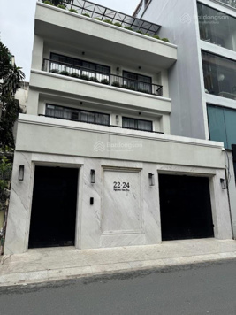 Down giá - Bán nhà mặt tiền Nguyễn Văn Thủ, Phường Đa Kao, Q. 1. Ngang 8.3 x 18 149.4m2