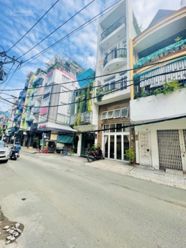 Bán nhà mặt tiền khu Phan Xích Long - 3 tầng - 85m2 - ngang 6m -nở hậu - sổ vuông A4 - chỉ 21 tỷ TL