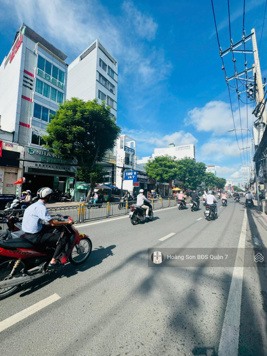 Bán gấp nhà Nguyễn Thị Thập, Q. 7 (sổ hồng 5x25m) giá đầu tư