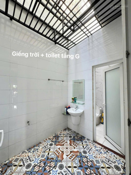 Mua nhà tặng con không chịu ở bán sang cọc Lavila DT 5,5x17,6m, giá 11,1 tỷ không đăng giá ảo!