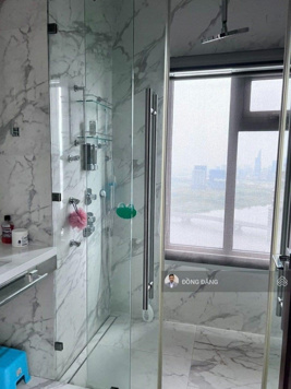 Cần bán căn hộ 3 phòng ngủ Vinhomes Central Park giá từ 10 tỷ VND diện tích lớn, sổ lâu dài