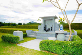 Bán đất khuôn viên mộ Gia Đình diện tích từ 20,30,40,60,80m2. Giá chỉ từ 11tr/m2. Chiết khấu cao