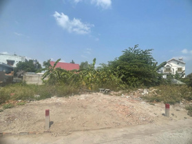 Gấp.! 48Tr/m2. Gần ngay Xa Lộ Hà Nội. Lô đất hiếm, Đường Xe Tải, Sổ hồng riêng, không QH, K lộ giới