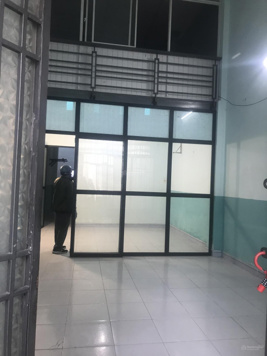 Tôi chủ nhà, kẹt tiền. Cần bán căn nhà 62.5m2 hướng Tây Bắc, sổ hồng đầy đủ, nhà gác lửng, HXH