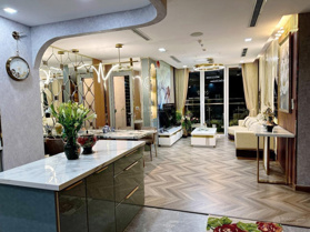 Hot deal - cần bán căn hộ 3PN hướng mát giá tốt tại Vinhomes - tin thật 100%