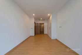 Căn hộ sân vườn có bancong siêu rộng tại tháp Golden House. LH xem nhà ngay. Làm việc chính chủ