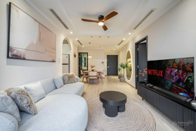 Hot deal - căn hộ Vinhomes Central Park giá 6,5 tỷ VND, 84m2, 2 phòng ngủ - Tin thật 100%