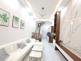 Nhà đẹp, 36m2, 4 tầng, 5m ra ô tô tránh, thoáng trước sau, nhỉnh 7 tỷ. Nguyễn Văn Trỗi, Thanh Xuân
