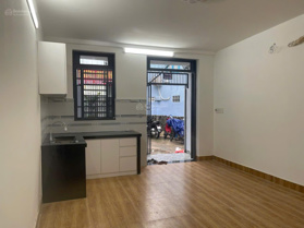 Nhà bán số hồng, 1 gác lững, vị trí góc Phan Văn Trị, Bùi Đình Túy, P12, cách mặt tiền 20m.