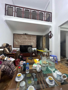 Bán nhà Quan Nhân - mặt ngõ ô tô đỗ - 56m2 nhỉnh 9 tỷ