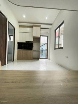 Chủ cần bán gấp 14 tỷ giảm còn 10,8tỷ, 7 tầng, Nguyễn Quý Đức 50 mv, dòng tiền 60tr/th, nhà mới
