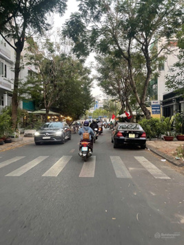 Hàng đẹp. Góc 2MT đường kinh doanh Lý Phục Man, DT 7,5x23m có HĐ thuê 30tr, vị trí đẹp nhất