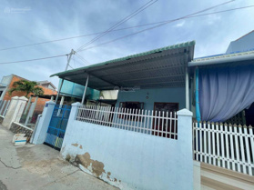 Bán nhà và đất tại Phường Mỹ Đông