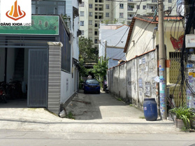 Đất cách mặt tiền đường 26, Linh Đông 30m, giá chỉ 4,3 tỷ