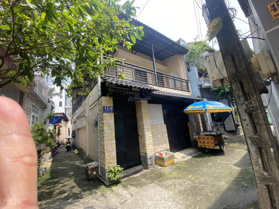 Nhà đẹp ở ngay tại Trịnh Hoài Đức chỉ nhỉnh hơn 6,3 tỷ