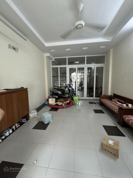 Gấp chính chủ cần tiền bán nhà lk phân lô Văn Quán Hà Đông dt 86m2 4t 17tỷ + nhà dân xây chắc chắn