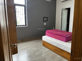 Bán nhanh trước Tết nhà 3 tầng mặt tiền đường Trần Văn Đán, giá sập hầm, có ra lộc cho chủ mới