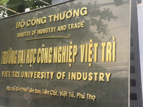 Bán đất kd đỉnh dt 265m2, mặt tiền 14m trung tâm TP Việt Trì, Phú Thọ. Giá bán 12tỷ có thương lượng