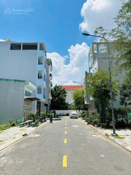 Tôi cần bán đất ngay chợ Vườn lài 90m2 / 3.9 tỷ. LH 0901 103 839