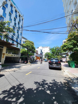 Cơ hội sở hữu lô đất siêu hot chào bán với giá 17 tỷ ngay mặt phố Dương Đình Nghệ - Rẻ nhất phố