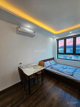 Bán căn hộ dịch vụ phố Khuất Duy Tiến Thanh Xuân Hà Nội 50m2, 10.8 tỷ