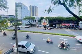 Bán nhà 2 tầng (ngang 9m) mặt tiền đường 3 Tháng 2- trung tâm quận Hải Châu