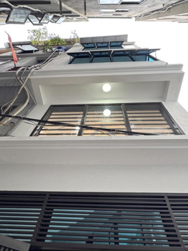 Bán nhà phố Khương Trung - khu vip Thanh Xuân - 6 tầng mới đẹp - cách ô tô 20m
