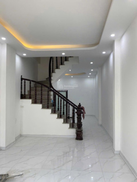 Cắt lỗ 500tr nhà đẹp - Giá rẻ tại La Khê. Diện tích 41m2, 4 tầng. Cách 50m ra Lê Trọng Tấn