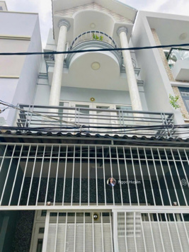 HÀNG HIẾM - NHÀ ĐẸP 3 TẦNG - GẦN PHẠM VĂN ĐỒNG - BỆNH VIỆN THỦ ĐỨC -HXH - GIÁ 4.X TỶ