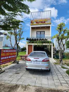 Chính chủ cần bán cặp Võ Nguyễn Giáp đối diện Furama Villas Đà Nẵng. DT: 306m2. Mr. Đại Nam