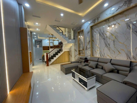 Nhà 3 lầu hẻm 12m full nội thất cao cấp - Gần Ngã Tư Ga khu vip. DT. 4m x 17m. Giá tốt