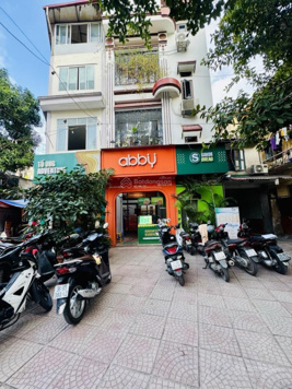 Cần bán nhà riêng đường Trần Thái Tông, Cầu Giấy, diện tích 96m2 x 4 tầng, mặt tiền 5,6m giá 26 tỷ