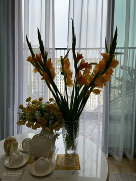 Chính chủ cần bán căn hộ 93m2 N07 Thành Thái - full đồ đẹp, nhà thiết kế cực xinh - giá 5,6x tỷ