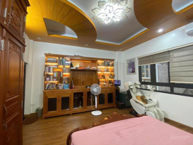 Bán nhà dân xây ở tiểu học Mai Dịch, sát liền nhà 6 tầng 36m2 MT 5m