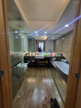 Chủ nhà rất thiện chí bán căn góc trục hoa hậu 4 phòng ngủ cực hiếm tại chung cư Indochina Plaza