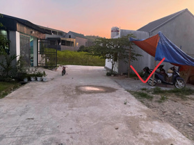 Bán đất thổ cư tại Hạ Hoà, diện tích 76m2, giá 15tr/m2 bao phí, sổ hồng lâu dài, xây nhà được ngay