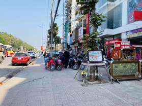 Bán nhà 4T mặt đường Xương Giang (79,4m2), gần Vincom Bắc Giang, giá tốt 9.5 tỷ, vị trí kinh doanh