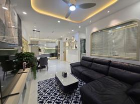 Bán căn hộ Sky Garden 3, PMH, Quận 7. Căn góc 3PN nội thất cao cấp mới 100%. View cực đẹp