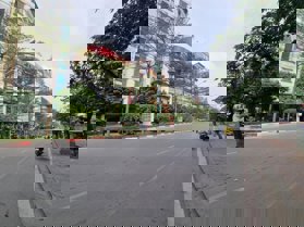 Nhà MP Thành Công 63m*4T, MT 4.8m, lô góc, vỉa hè 3m, sổ vuông vắn, kinh doanh giá 25 tỷ