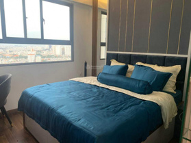 Chính chủ bán căn 68m2 đã có sổ hồng full nội thất giá: 3.650 tỷ liên hệ xem nhà: 0938 355 006